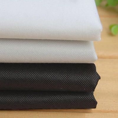 100%ポリエステル織物 柔らかい内膜 広さ150cmからGAOXINTシャツ襟